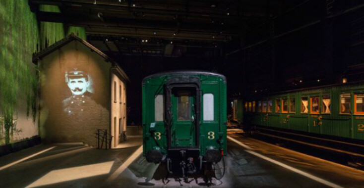 Uniformen, fluitjes en oude stoomlocomotieven