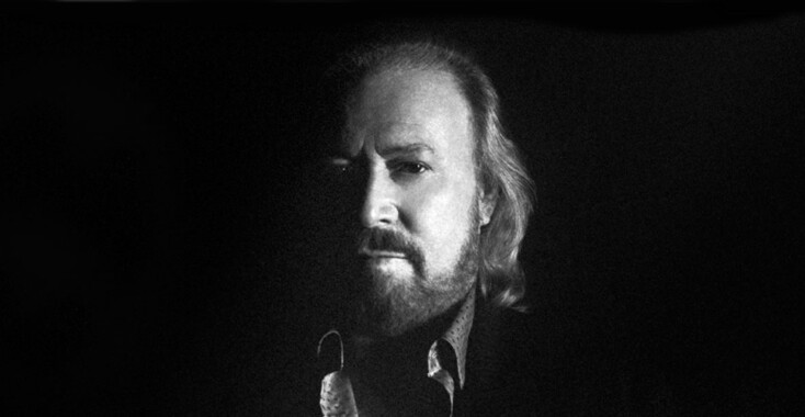 Bee Gee Barry Gibb speelt door