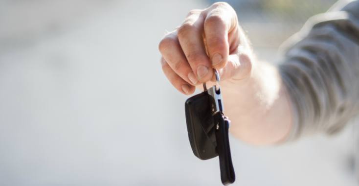 Chauffeur voor de deur