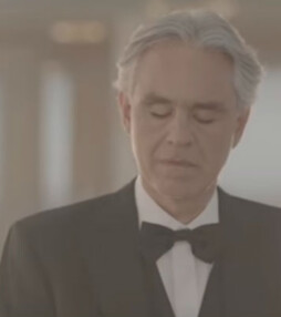 Andrea Bocelli: Een musicaal icoon