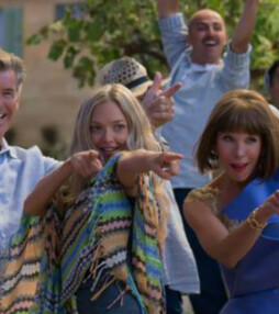 Mamma Mia-fans opgelet: win de gloednieuwe dvd!