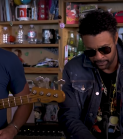 Muzikaal genieten: 3 legendarische Tiny Desk concerten