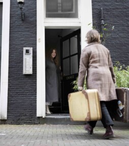 Verander je woonkamer in een theaterzaal