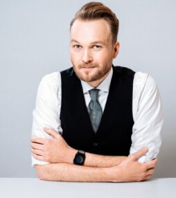 Arjen Lubach is terug!